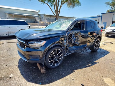 YV4162UK9L2****** 2020 Volvo XC40