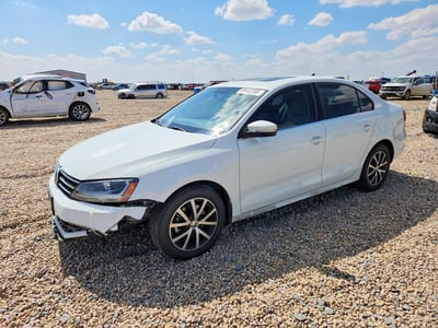 3VWDB7AJXHM****** 2017 Volkswagen Jetta