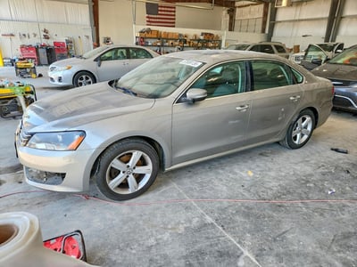 1VWBP7A3XDC****** 2013 Volkswagen Passat
