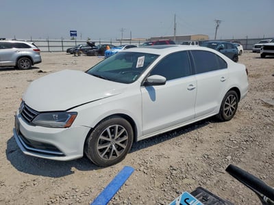 3VWDB7AJ3JM****** 2018 Volkswagen Jetta