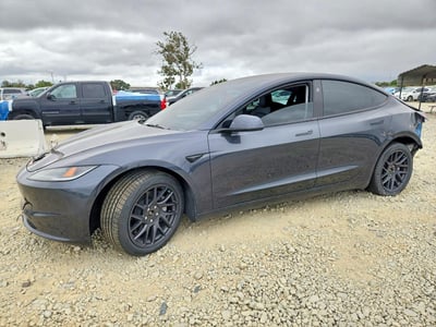 5YJ3E1EB1RF****** 2024 Tesla Model 3