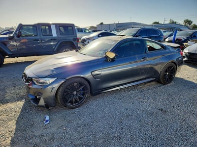 WBS3R9C53FK****** 2015 BMW M4