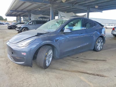 7SAYGDEE5PF****** 2023 Tesla Model Y
