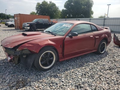 2004 Ford Mustang