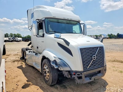 4V4NC9EH8PN****** 2023 Volvo VNL