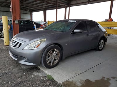 JN1CV6AP5FM****** 2015 Infiniti Q40