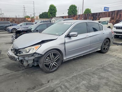 1HGCR2F11HA****** 2017 Honda Accord