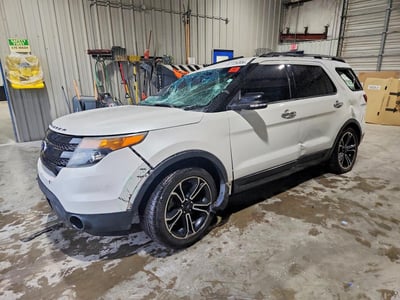 1FM5K8GT2EG****** 2014 Ford Explorer