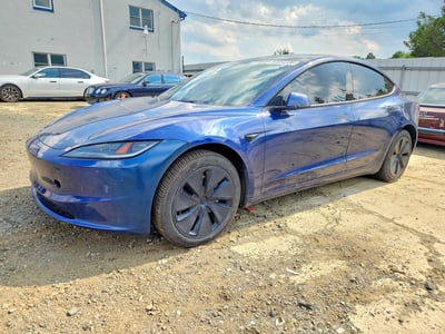 5YJ3E1EA6RF****** 2024 Tesla Model 3