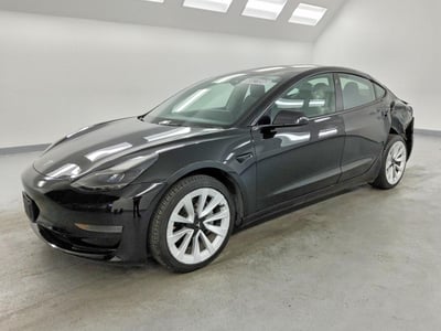 5YJ3E1EA3NF****** 2022 Tesla Model 3