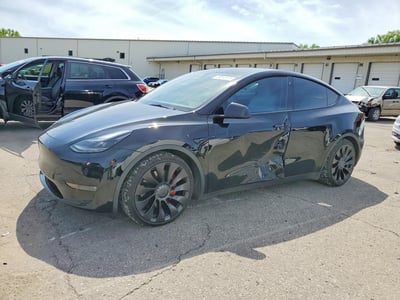7SAYGDEF3NF****** 2022 Tesla Model Y
