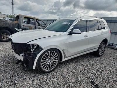 5UXCW2C06M9****** 2021 BMW X7