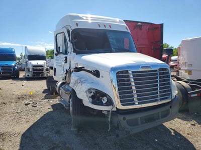 3AKJGLDR7JS****** 2018 Freightliner Cascadia 125