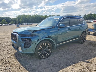 5UX23EM01P9****** 2023 BMW X7