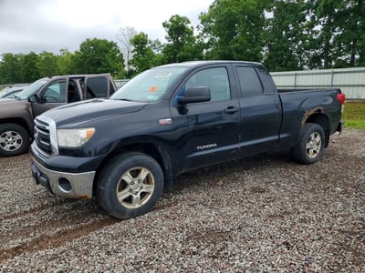 5TFUY5F1XCX****** 2012 Toyota Tundra