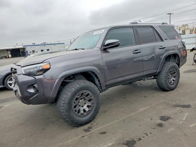 JTEBU5JR4L5****** 2020 Toyota 4Runner