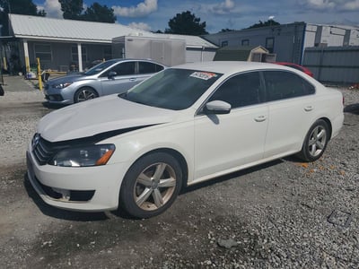 1VWBH7A34DC****** 2013 Volkswagen Passat