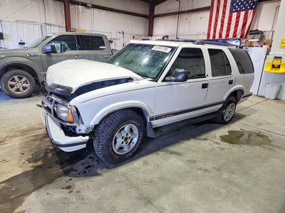 1GNDT13WXV2****** 1997 Chevrolet Blazer