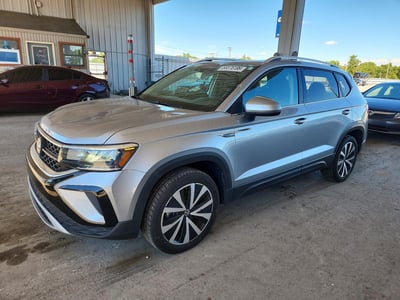 3VVSX7B26RM****** 2024 Volkswagen Taos
