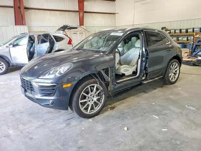 WP1AB2A54HL****** 2017 Porsche Macan