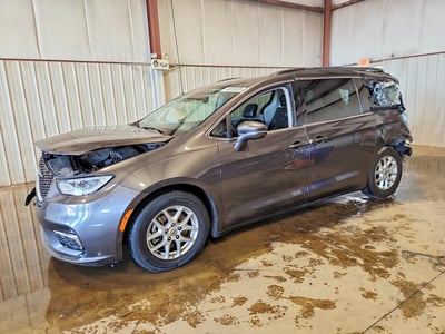2C4RC1BG0NR****** 2022 Chrysler Pacifica