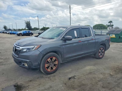 5FPYK2F66JB****** 2018 Honda Ridgeline