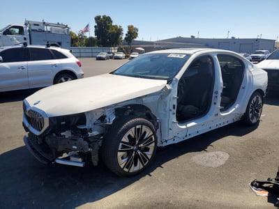 WBY33FK05RC****** 2024 BMW I5