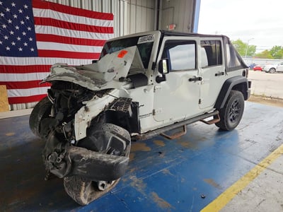 1C4BJWDG2FL****** 2015 Jeep Wrangler