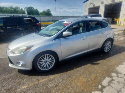 1FAHP3M23CL****** 2012 Ford Focus