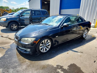 WBADW7C5XBE****** 2011 BMW 3 Series