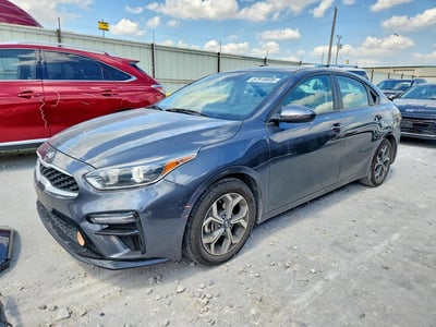 3KPF24AD2ME****** 2021 Kia Forte