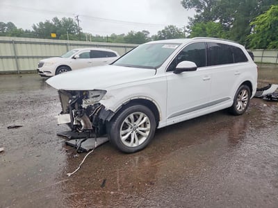WA1LAAF79HD****** 2017 Audi Q7