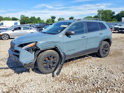 1C4PJMBS4FW****** 2015 Jeep Cherokee