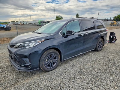 2024 Toyota Sienna Hybrid