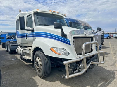 3HSDZTZR5KN****** 2019 International lt625 High Rise Sleeper Truck