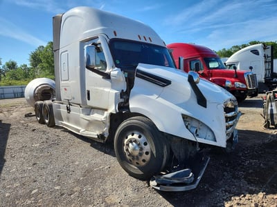 3AKJHHDR4NS****** 2022 Freightliner Cascadia 126