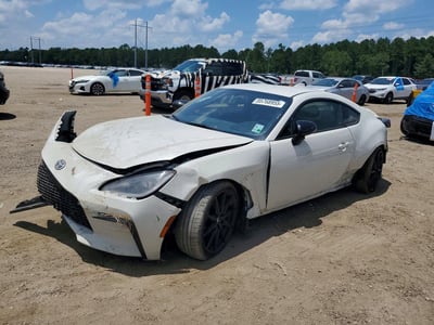 JF1ZNBE12R8****** 2024 Toyota GR86