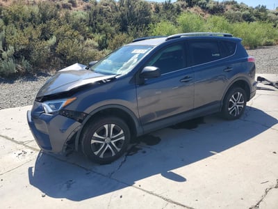 JTMBFREV6JJ****** 2018 Toyota RAV4