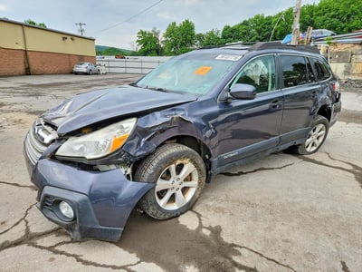 4S4BRDKC0D2****** 2013 Subaru Outback