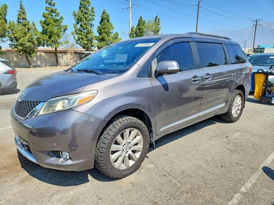 5TDDK3DC4FS****** 2015 Toyota Sienna