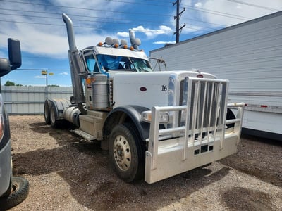1XPXD49X2DD****** 2013 Peterbilt 389