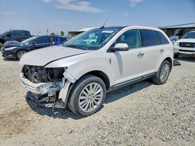 2LMDJ8JK6FB****** 2015 Lincoln MKX