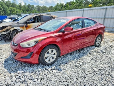 5NPDH4AE3GH****** 2016 Hyundai Elantra