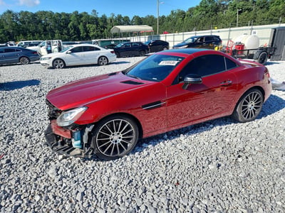 WDDPK3JA3HF****** 2017 Mercedes-Benz SLC-Class