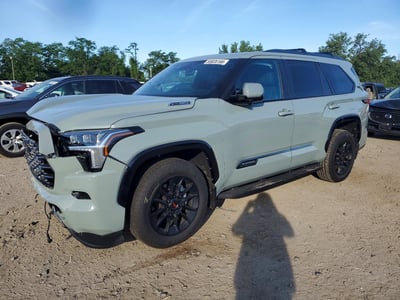 7SVAAABA0TX****** 2026 Toyota Sequoia