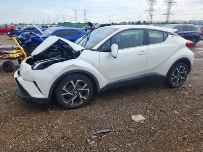 NMTKHMBX6KR****** 2019 Toyota C-HR
