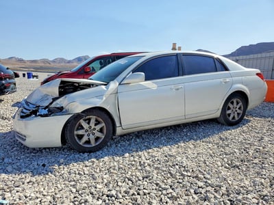 4T1BK36B45U****** 2005 Toyota Avalon