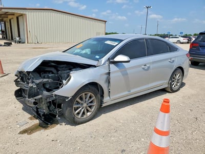 5NPE24AA6JH****** 2018 Hyundai Sonata