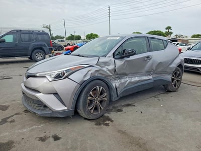 JTNKHMBX5K1****** 2019 Toyota C-HR