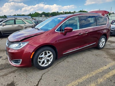 2C4RC1EG2HR****** 2017 Chrysler Pacifica